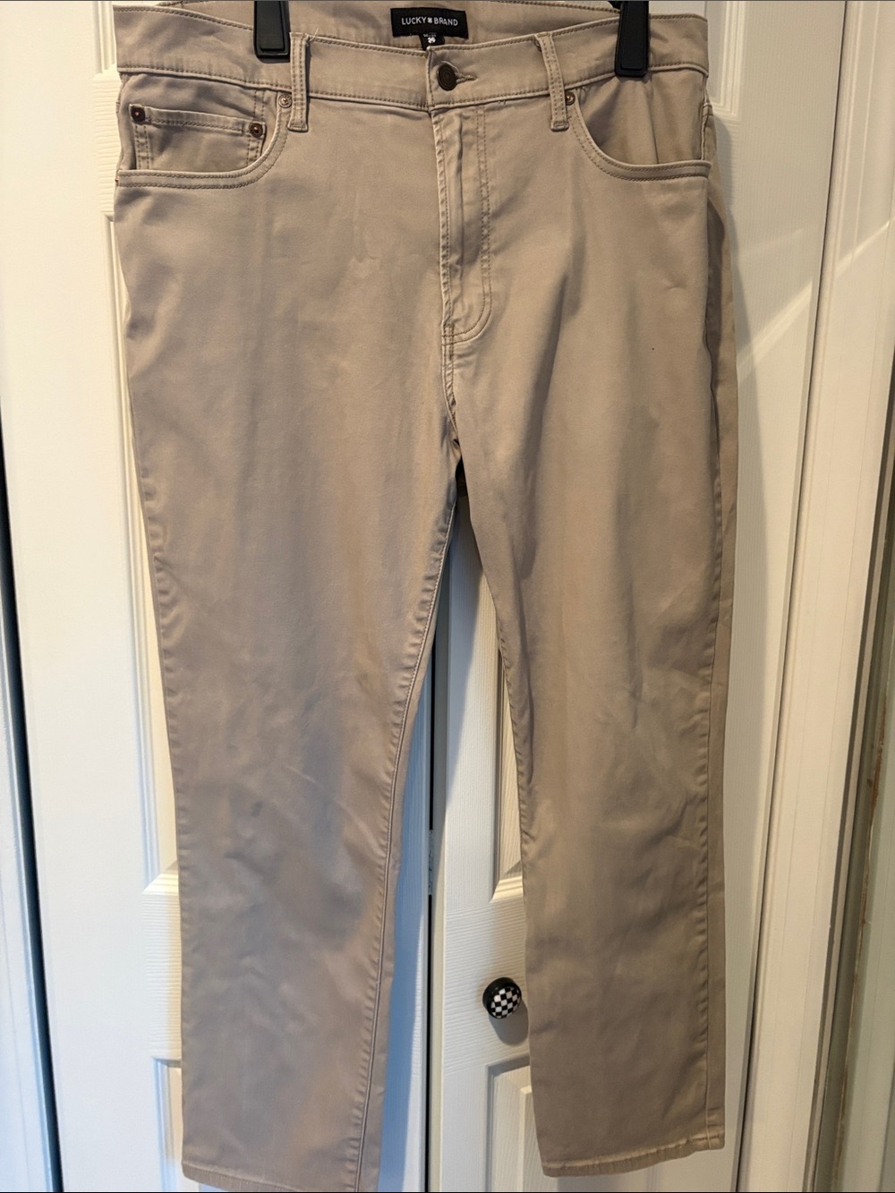 Lucky Brand Men's Athletic Straight Jeans in Light Khaki 36/30